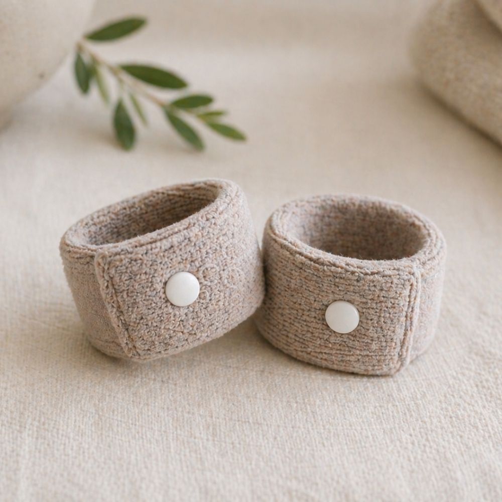 Pregnancy anti-sickness wristbands to help relieve nausea during early pregnancy.